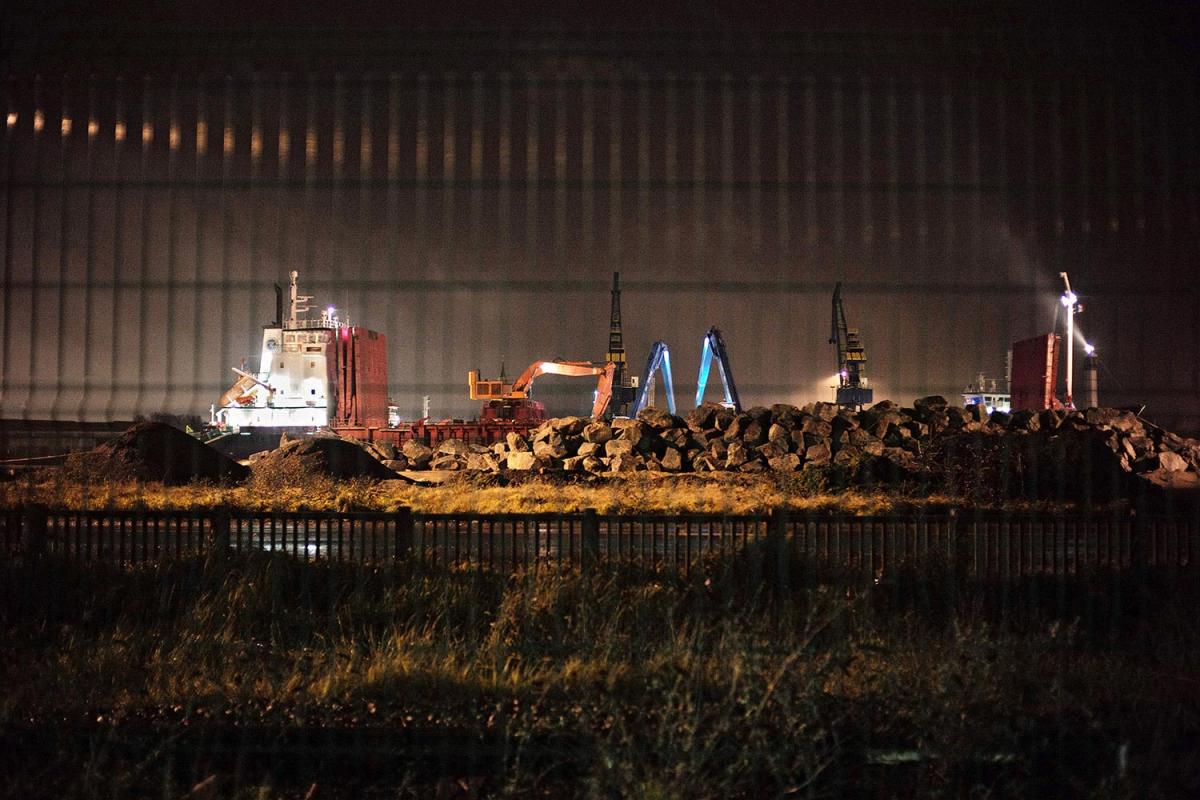 Calais port container